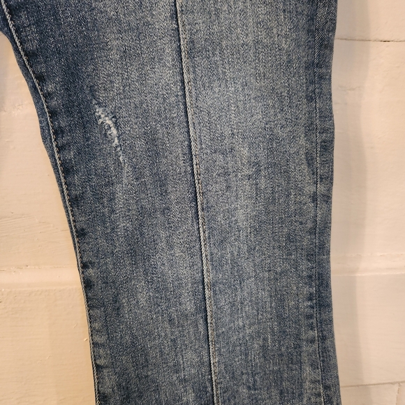 DL1961 Jeans, Lara Instasculpt Cropped Flare Jeans Front Seam, Pintuck Sz 29 EUC - Picture 4 of 16